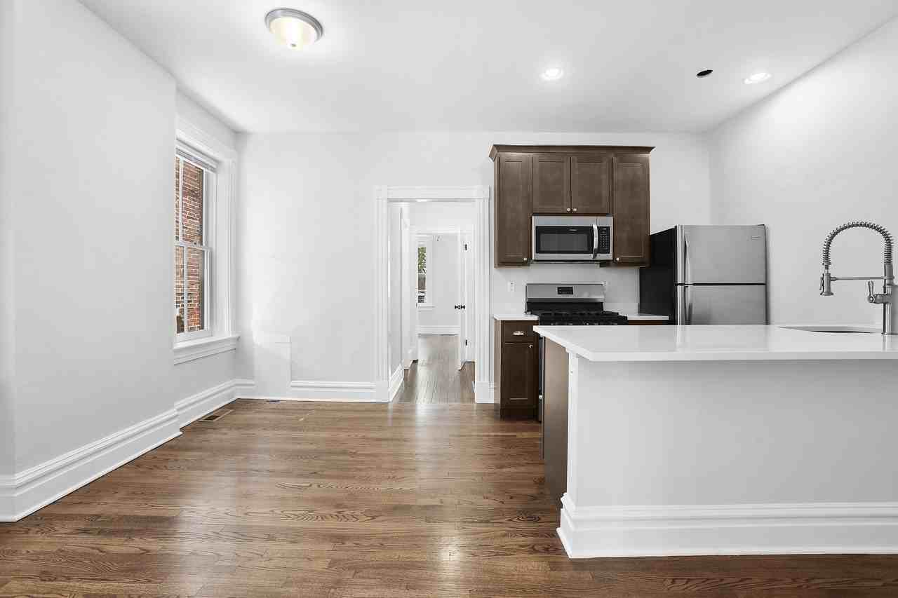 3721-3725 McDonald - Photo 5 of 16