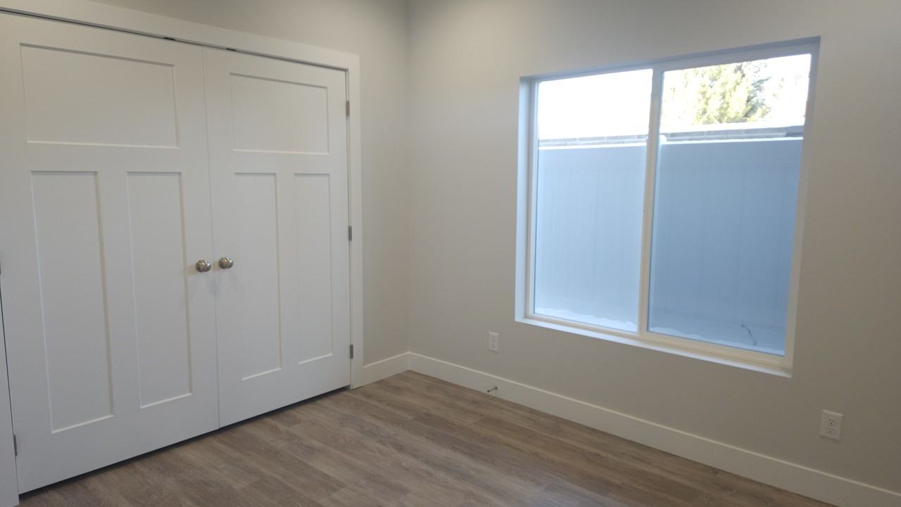 759 South 500 West - Photo 4 of 8