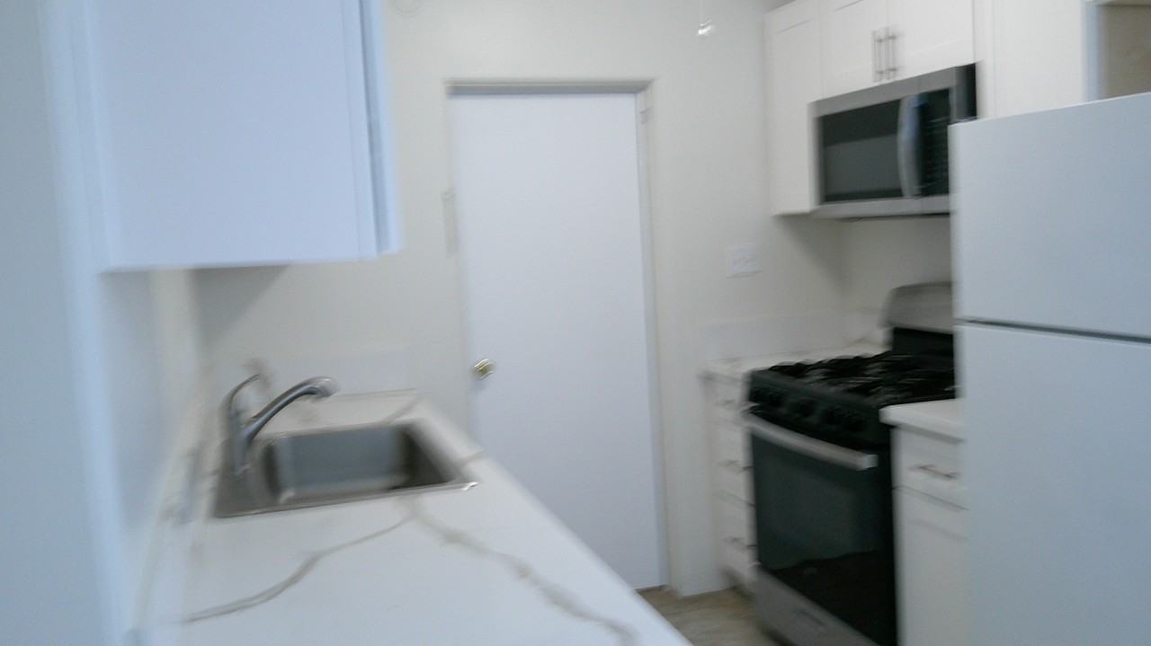 1132 South Roosevelt Street - Photo 7 of 37