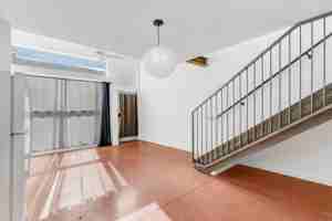 featured image of 200 Cornell Dr Se