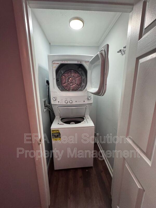 5015 Wesley Ave #1 - Photo 2 of 7