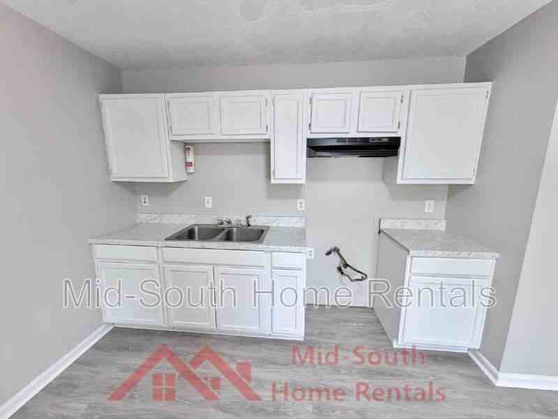 55 Otsego Dr - Photo 6 of 19