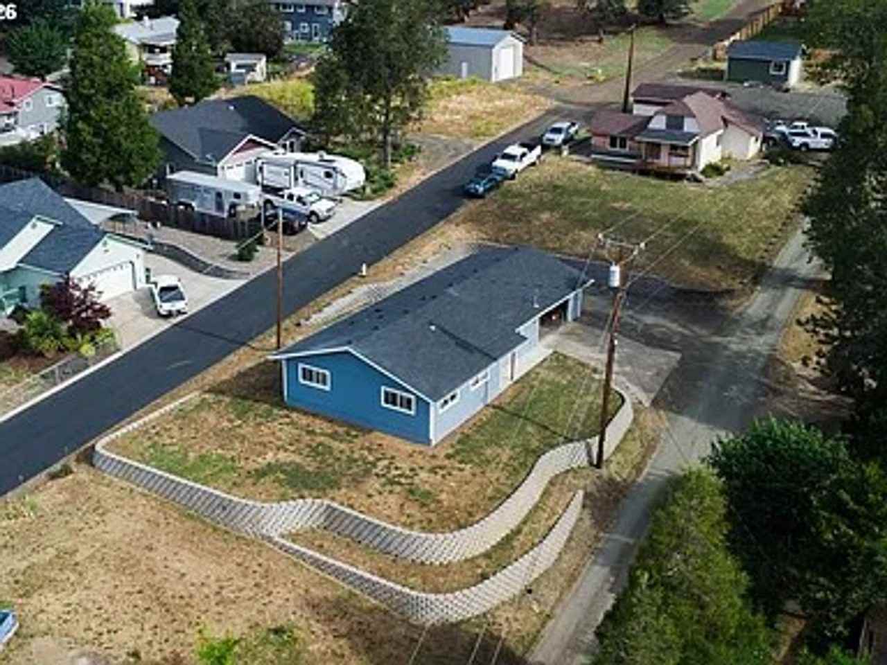 535 Oak Ter - Photo 3 of 26