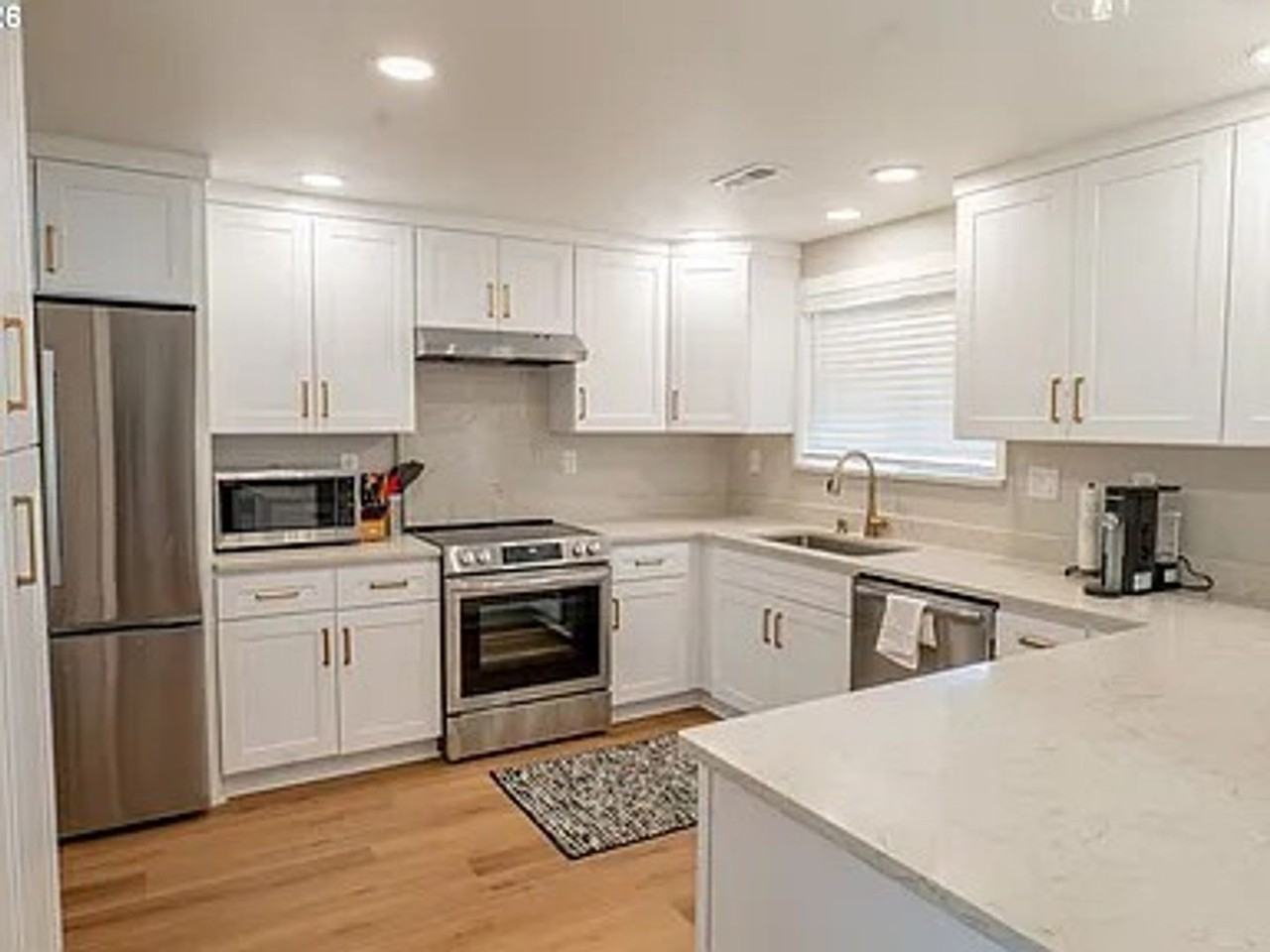 535 Oak Ter - Photo 5 of 26