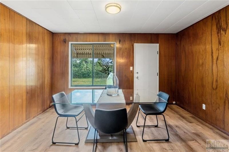 824 Avenue C - Photo 4 of 10