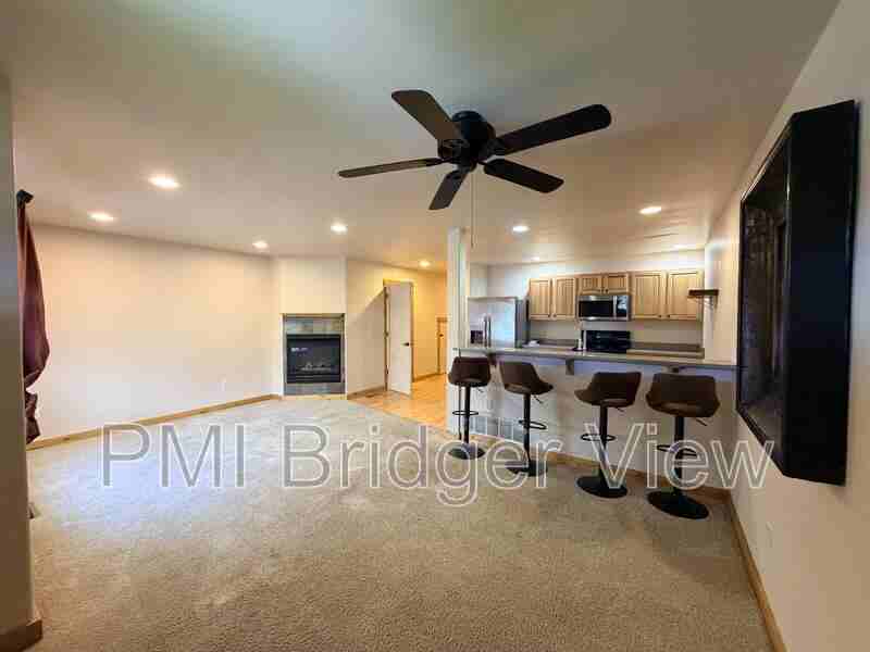 3147 Cattail St #B - Photo 2 of 21