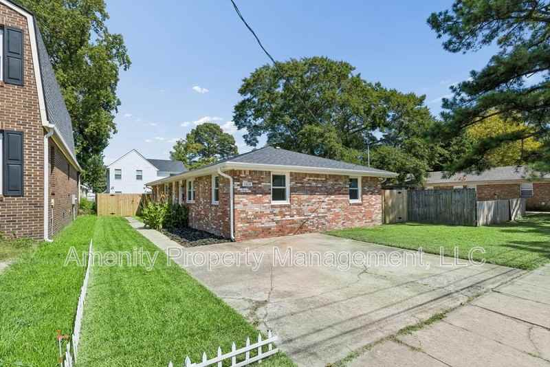 1028 Modoc Ave - Photo 3 of 22