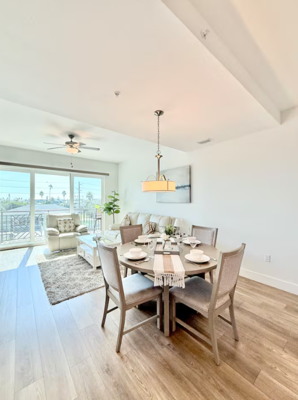 300 150th Ave - Photo 5 of 50