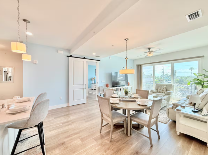 300 150th Ave - Photo 7 of 50
