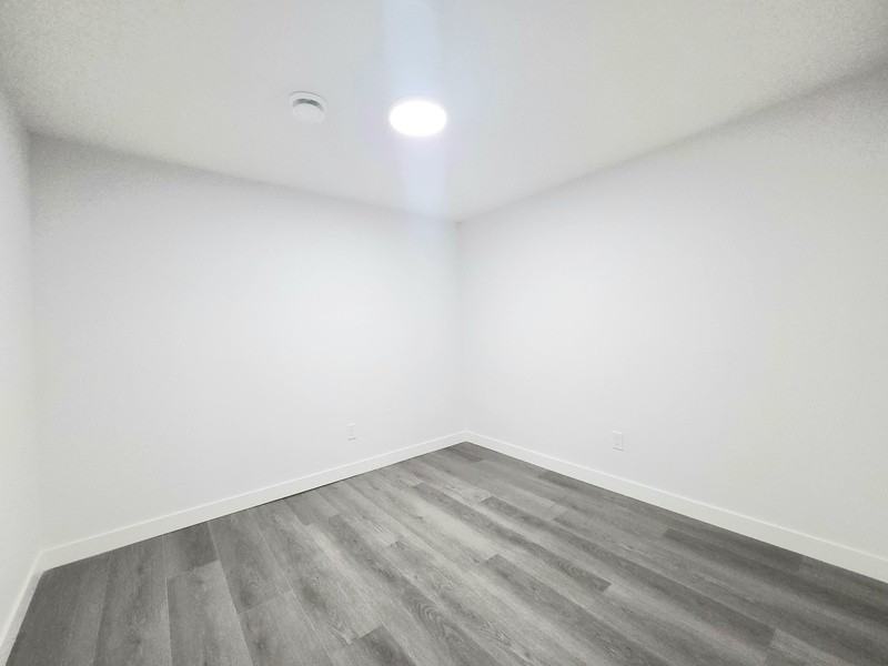 9925 222a St Nw #BS - Photo 5 of 9