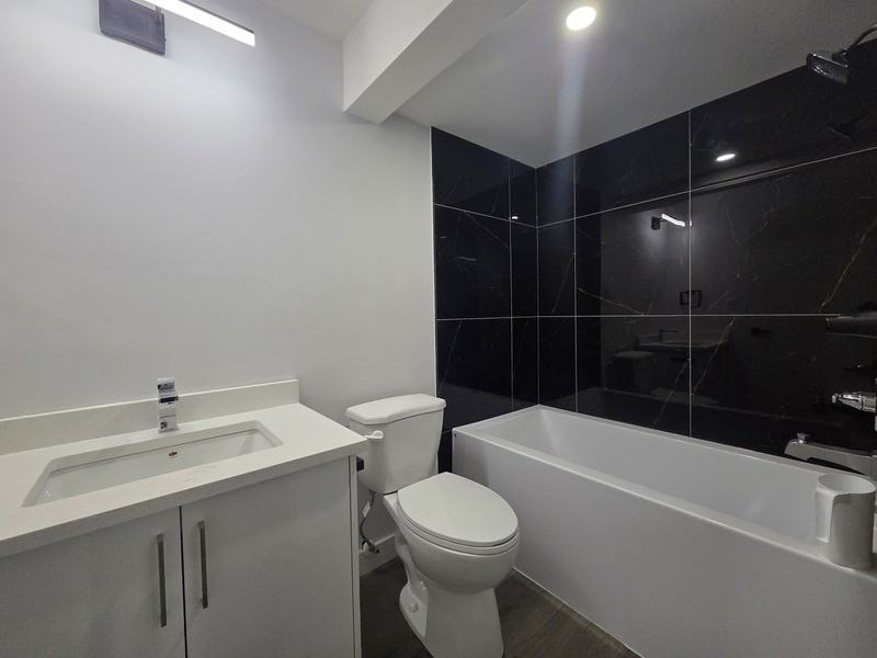 9925 222a St Nw #BS - Photo 7 of 9