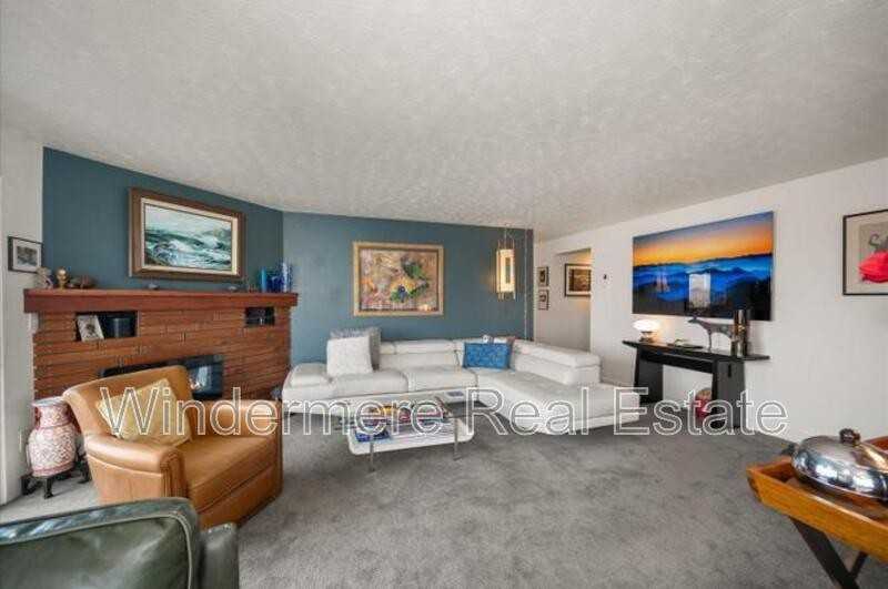 214 W 6th Ave - Photo 6 of 9