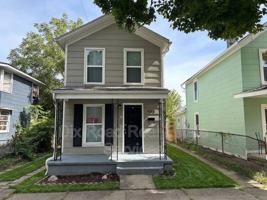 featured image of 626 Ross Ave