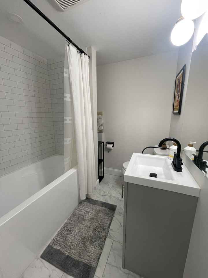 5 Garden Ct #1 - Photo 5 of 24