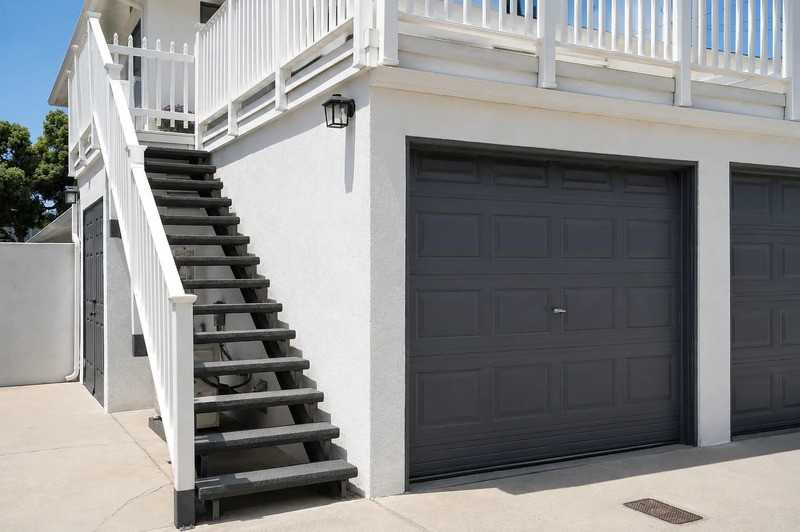 522 17th St #C - Photo 5 of 26