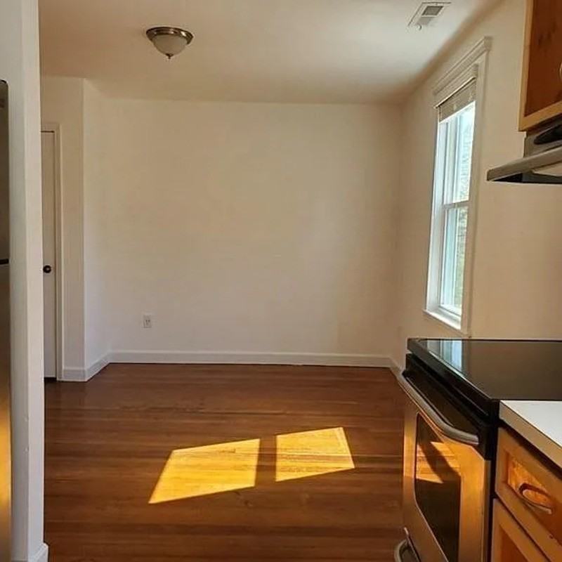 11 Gardner St #2 - Photo 7 of 15