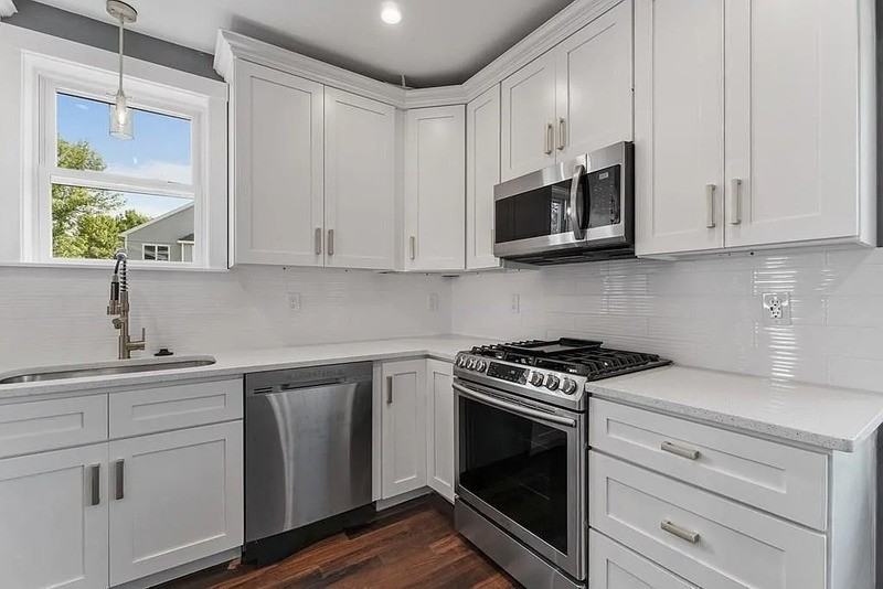 19 Harrison St #1 - Photo 4 of 17