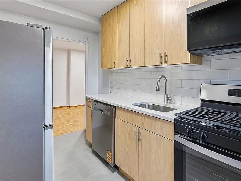 21 Hollywood Ave #2D - Photo 6 of 16