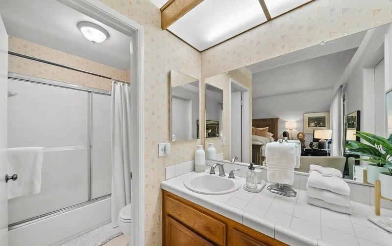 5738 Skyview Way #F - Photo 6 of 16