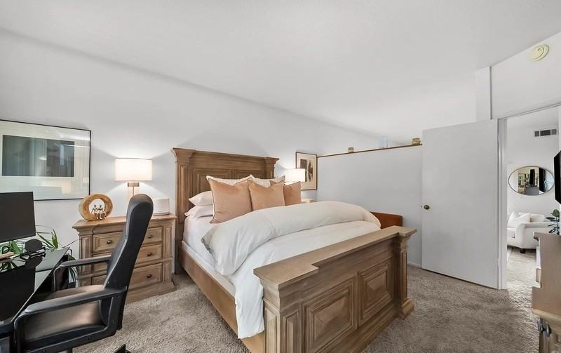 5738 Skyview Way #F - Photo 7 of 16