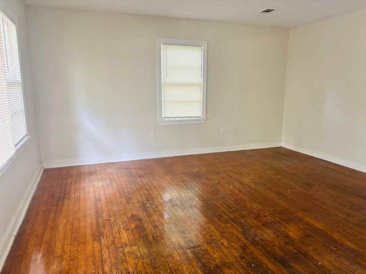 756 Kensington Pl - Photo 4 of 9