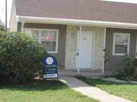 featured image of 1044 S Wisconsin Ave
