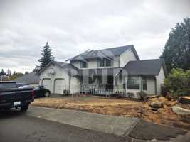 featured image of 10242 Ashley Cir Nw
