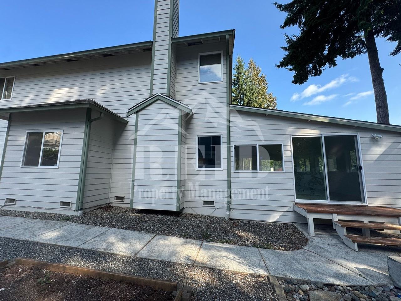 979 Nw Calypso Cir - Photo 4 of 48