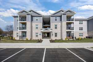 featured image of 400 Harbor Village Way