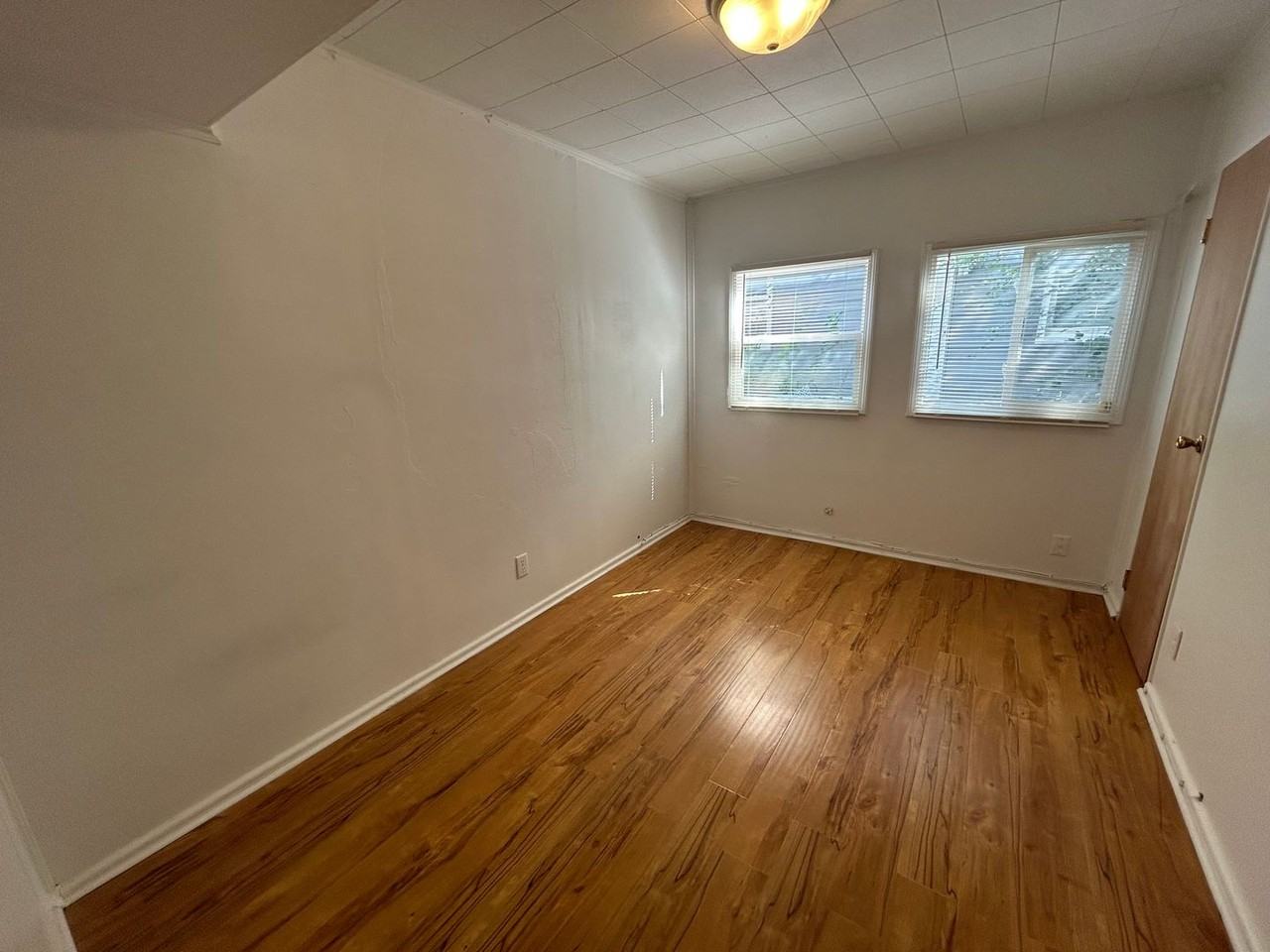421 N 35th St - Photo 7 of 12