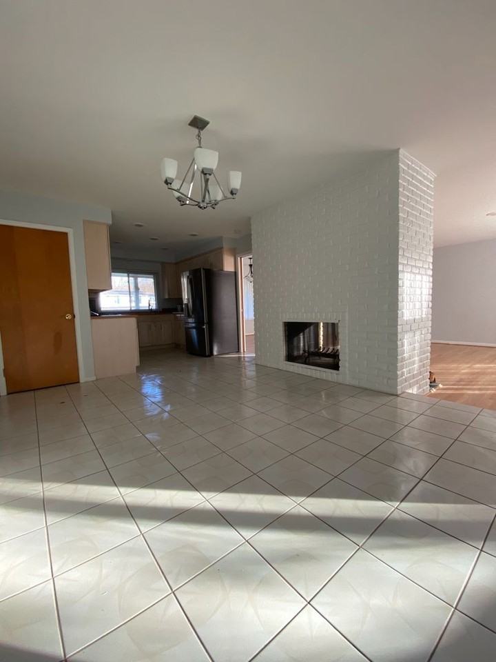 7046 Brookridge Dr - Photo 6 of 21