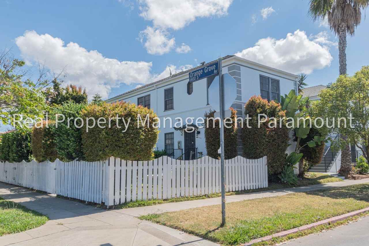1460 S Orange Grove Ave