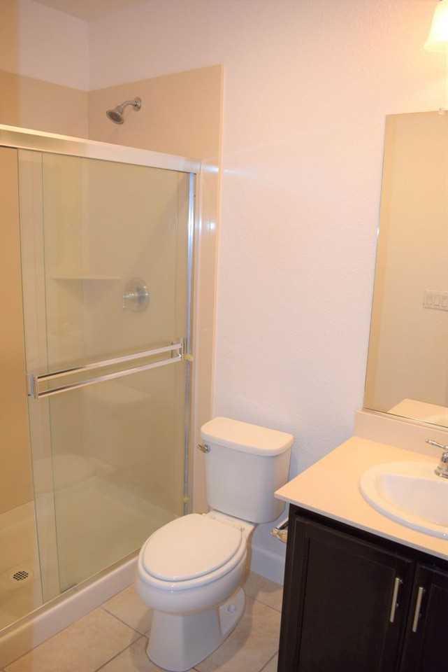 8425 Ponta Delgada Dr - Photo 4 of 20