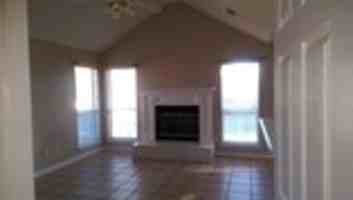 featured image of 1115 Montclair Dr