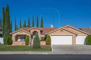 featured image of 40025 Athena Ln