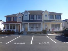 featured image of 1467 Founders Way