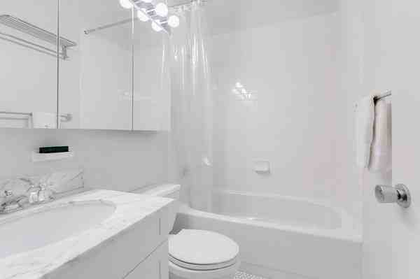 Horatio Street #1202 - Photo 5 of 6