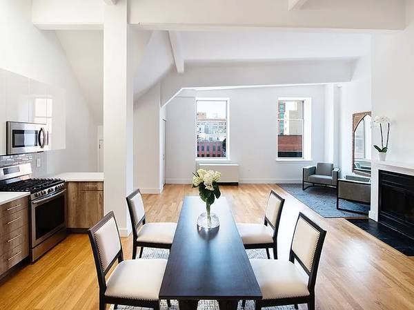 Horatio Street #1202 - Photo 4 of 6