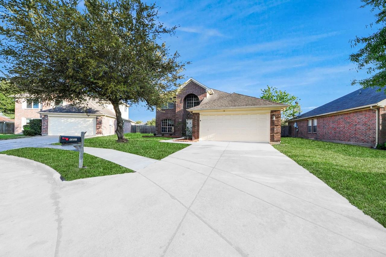 4805 E Columbary Dr - Photo 2 of 29