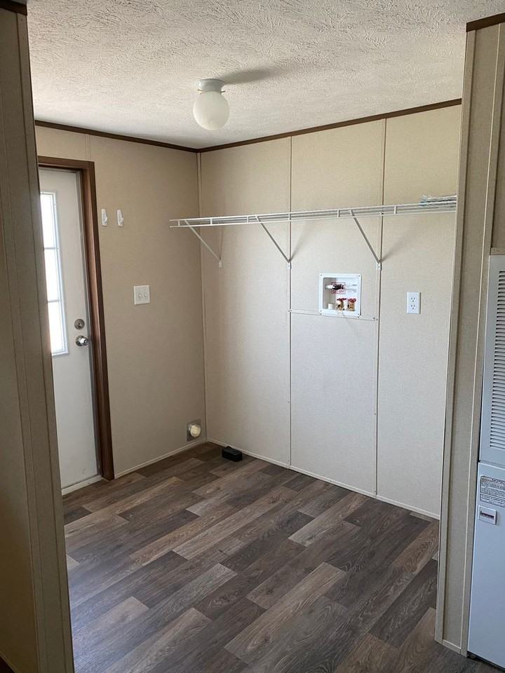 135 Meadow Spring Ct - Photo 5 of 5