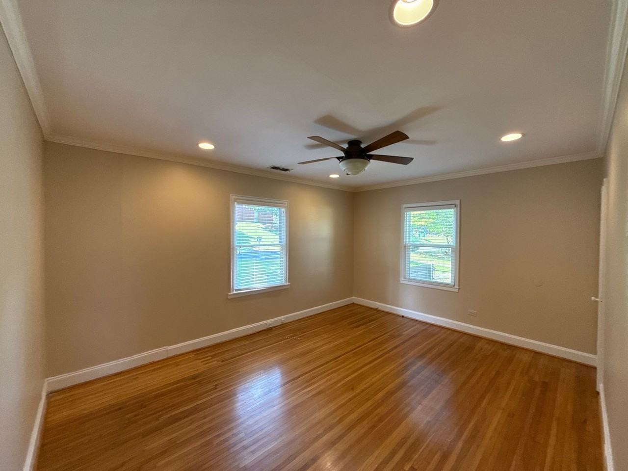 817 Everett Pl - Photo 6 of 15
