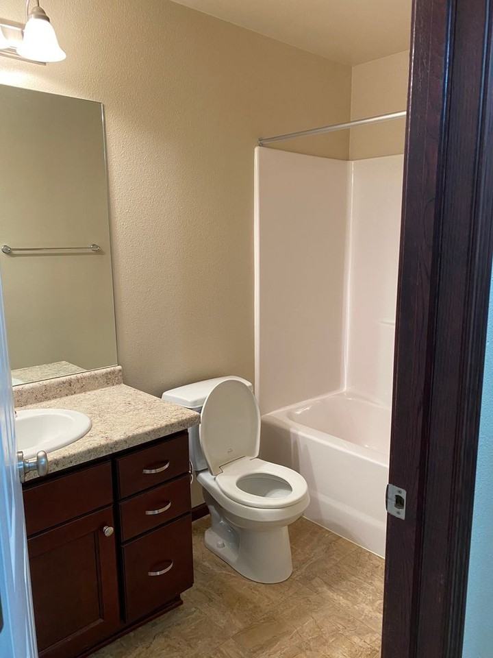 350B Little Rock Ct - Photo 6 of 13
