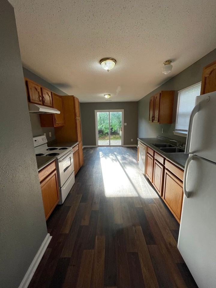 3909 Candle Berry Dr - Photo 4 of 18