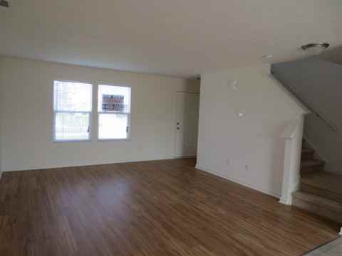 1471 Egret Ln - Photo 2 of 5