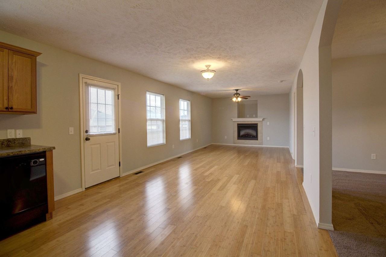 1094 S Tanner Dr - Photo 7 of 22