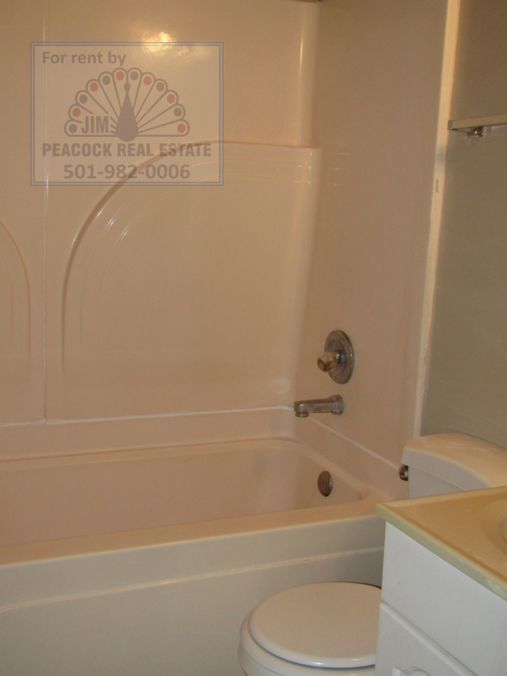 104 Pulaski Dr - Photo 6 of 10