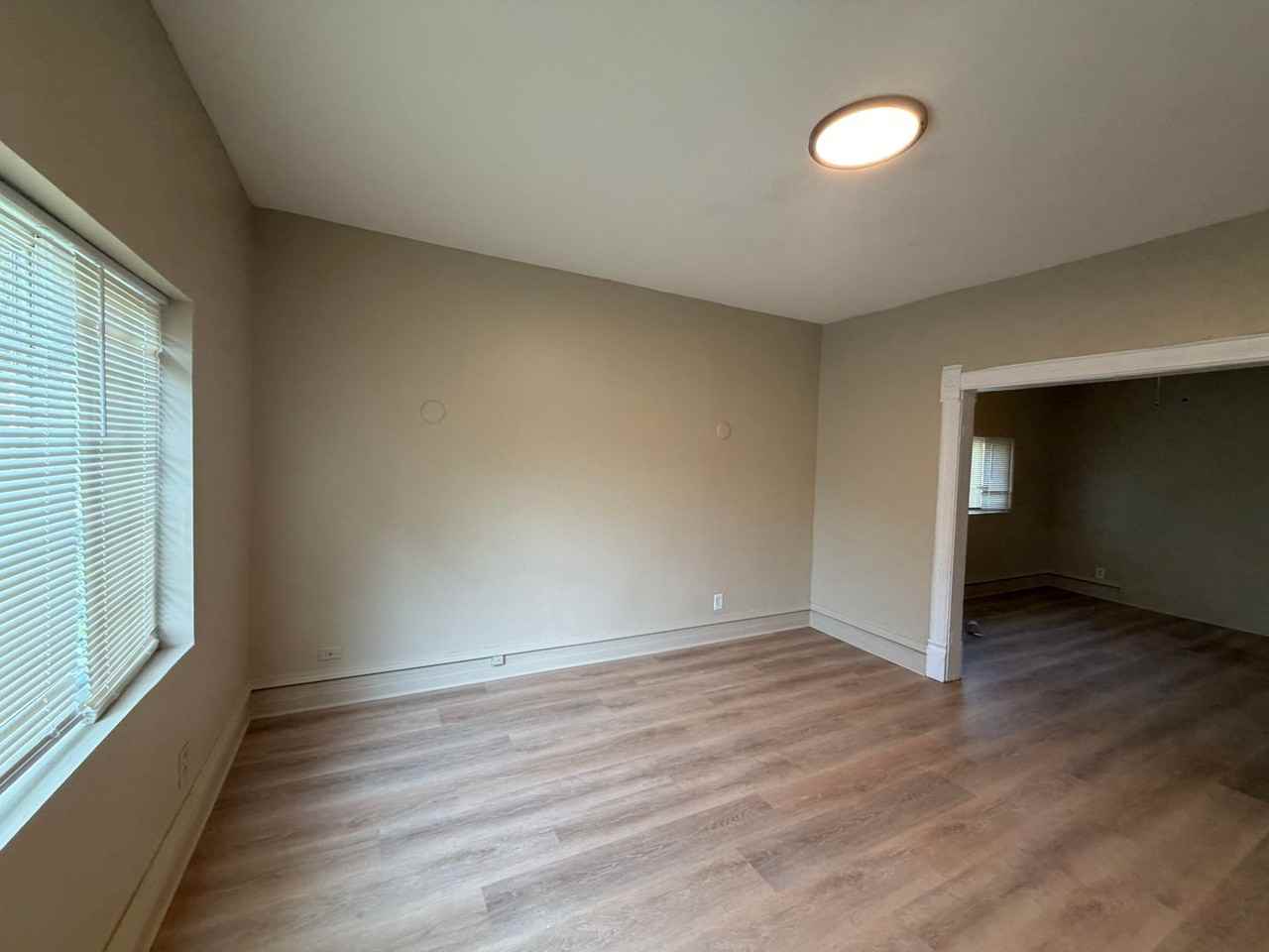 1748 W Steuben St - Photo 5 of 19
