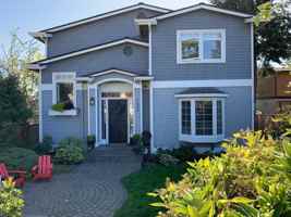 featured image of 133 12th Ave