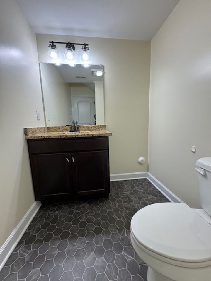 102 Windyfield Dr - Photo 5 of 18