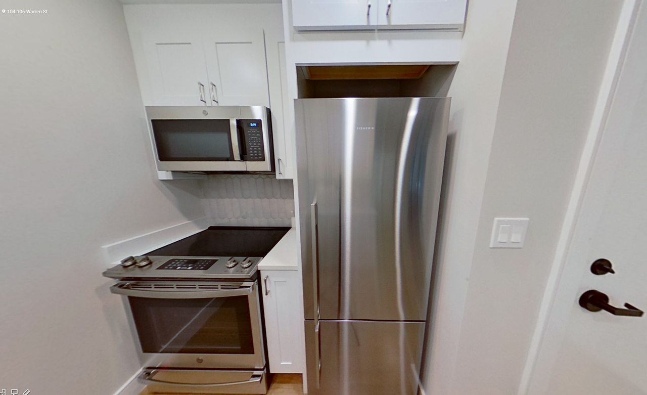 100 Warren St - Photo 2 of 5